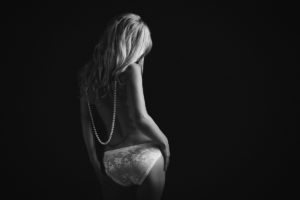 Buduaaripildid, Portreepildid, porteefotosessioon, fotograaf Evelin Elmest, fotosessioon stuudios, buduaari fotosessioon,