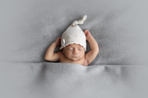 vastsündinud beebi pildid, vastsündinud beebi fotosessioon, beebi fotosessioon Tallinnas, perepildid, perefotograaf Tallinnas, beebisessioon, beebifotograaf,