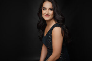 porteefotosessioon, portreefoto naisest, portreesessioon stuudios, portreefotograaf, portreefotograaf Evelin Elmest beebiootuse fotosessioon,