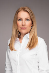 Ametiportree fotosessioon, äriportree fotograaf, ametifoto fotograaf, LinkedIn portree fotograaf