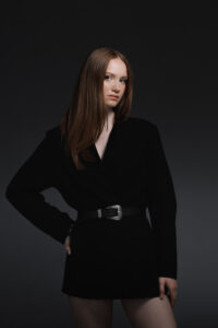 portreefoto, portreefotosessioon, portreefotograaf Tallinnas, fotosessioon stuudios, porteefotograaf Evelin Elmest, fotosessioon stuudios,