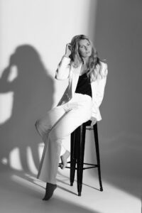 portreefoto, portreefotosessioon, portreefotograaf Tallinnas, fotosessioon stuudios, porteefotograaf Evelin Elmest, fotosessioon stuudios,