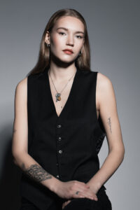 fotosessioon modelliga fotosestuudios